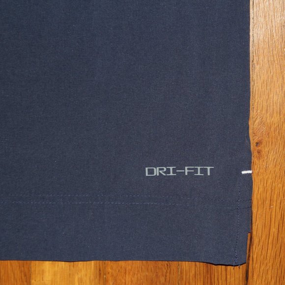 Nike Penn State Nittany Lions On Field Coaches Polo Men M PSU Dri-Fit - Picture 5 of 5